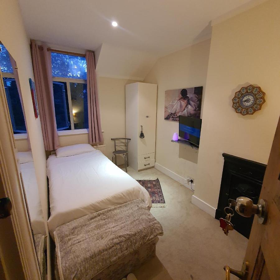 Monalisa Single Room Near Edgware Station Esterno foto