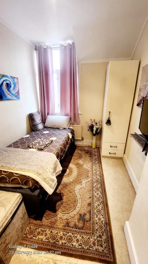 Monalisa Single Room Near Edgware Station Esterno foto